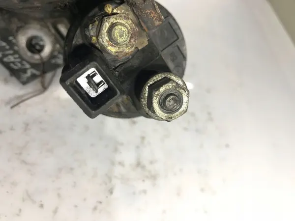 Motor de arranque SEAT LEON 2.0L diésel 2007 02M911023A image 6