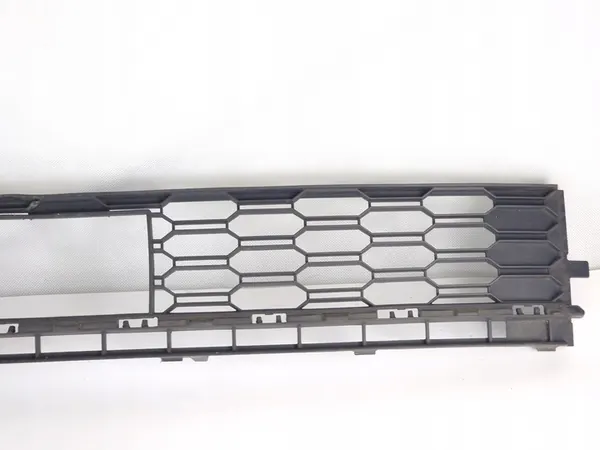 Griglia Centrale Paraurti Skoda Rapid Lift image 3