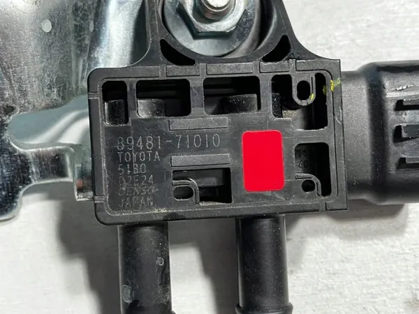 Toyota RAV4 V 2.5 Hybrid Sensor Presión Escape 89481-71010 image 4
