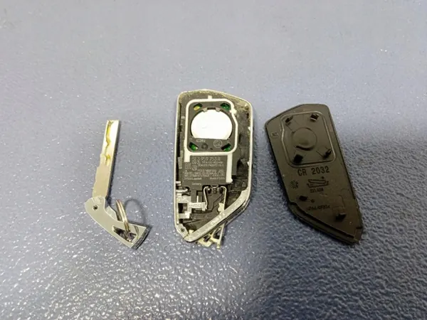 Comando Skoda OEM 5E3959753R para Elroq 50 24 image 3
