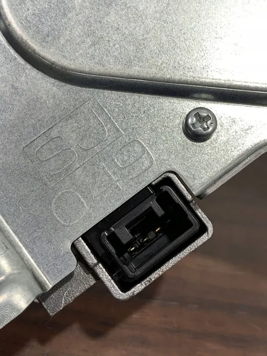 Subaru FBZ26168 Heckwischermotor - Gebraucht OEM image 6
