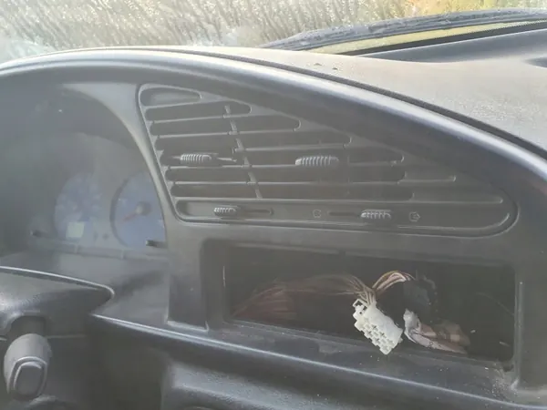 Réservoir de direction assistée OEM Citroen Berlingo I image 7