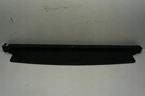 Persiana de maletero Volvo XC60 II usado OEM image 2