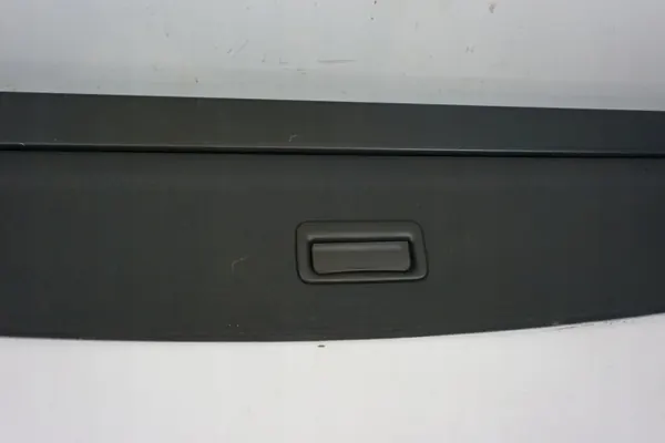 Persiana de maletero Volvo XC60 II usado OEM image 10