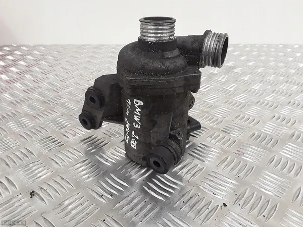 Bomba de água de aquecimento BMW 3 Series E92 2010 image 1