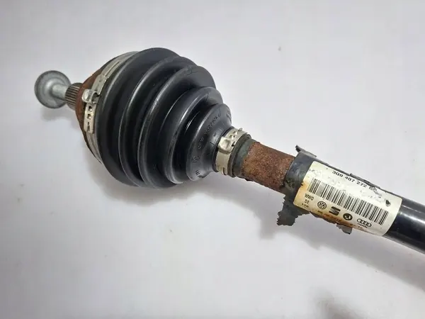 Volkswagen Tiguan 2017 Höger Främre Halvaxel 3Q0407272BH image 3