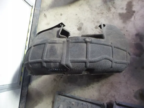 SKODA OCTAVIA II 1Z 04-08 Front Left Wheel Arch OEM image 2