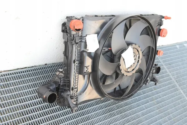 MERCEDES W218 W204 GLK Peças do Sistema de Refrigeração image 4