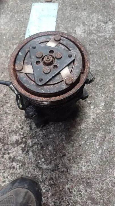 Compressori aria condizionata Renault Clio II 2003 OEM 7700111235 image 3