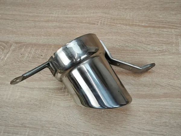 OEM KONC.ALM Ponta Escape Cromo Esquerda Alfa Romeo image 3