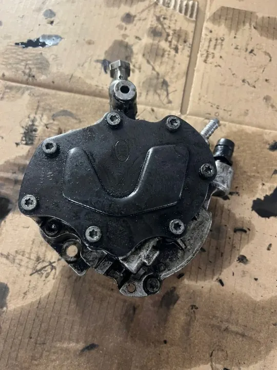 VW Vacuümpomp OEM 07Z145209D voor Touareg 5.0TDI image 2