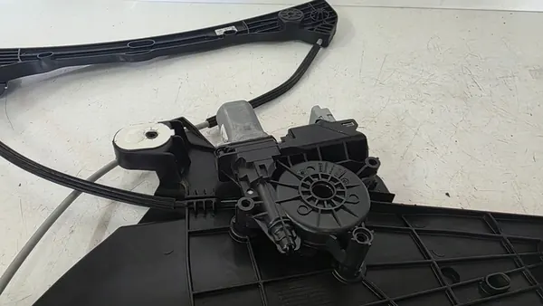 Elevador de vidro dianteiro direito Peugeot e208 II Elétrico Corsa image 9