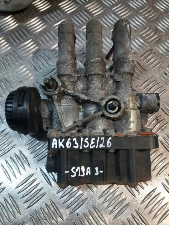Soupape magnétique Wabco 4728800020 - Occasion image 5