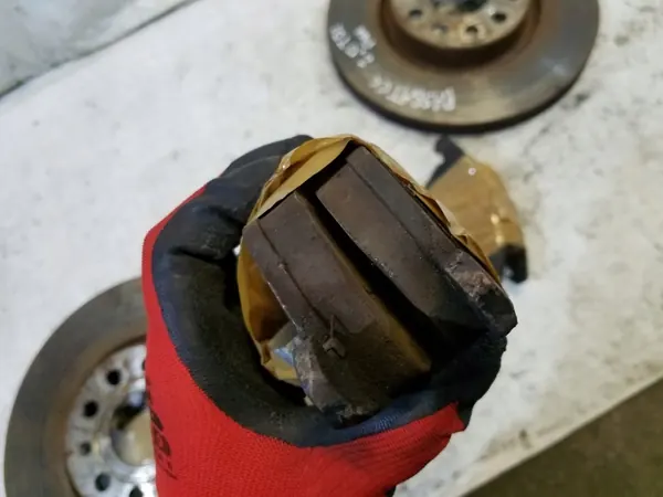 Gebrauchte VW Passat CC Bremscheiben & Beläge Vorne image 3
