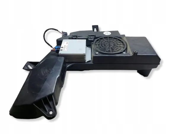 Amplificateur Subwoofer OEM 8E9035223DKASACJ pour Audi A4 B7 image 3