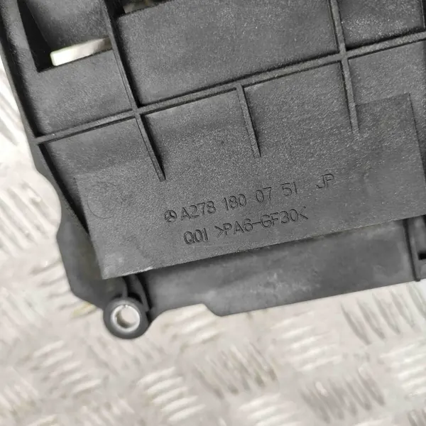 Oliescheider OEM A2781800751 voor Mercedes-Benz CLS image 6