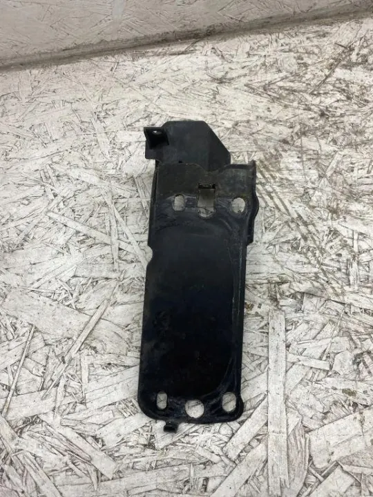 Kühlerbefestigung BMW 51647117812 Gebrauchtes OE-Teil image 3