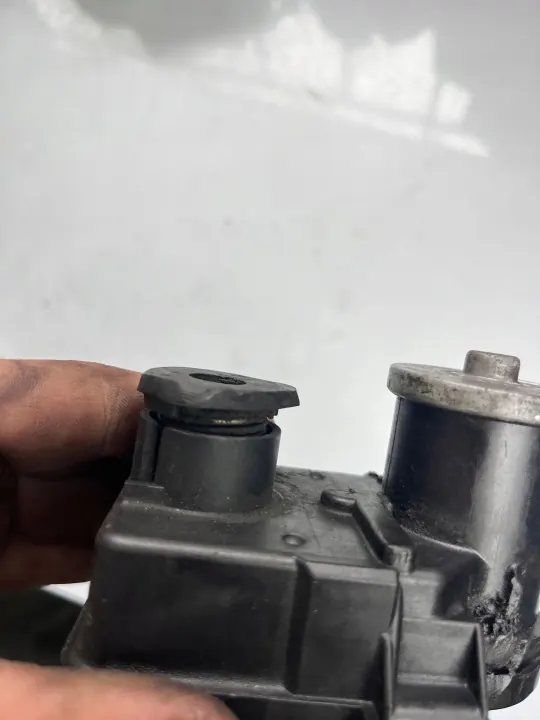 Turboaktuator Chrysler 300 OEM 7373 - Begagnad image 3
