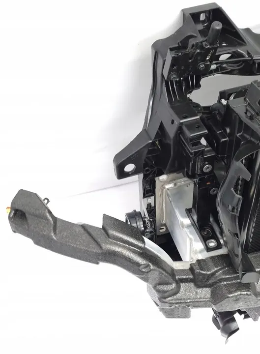 Reforço frontal Audi Q7 4M 3.0 TDI image 9