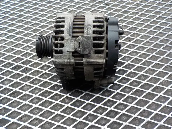 AUDI A6 C6 Vaihtovirtageneraattori 03G903016L image 5