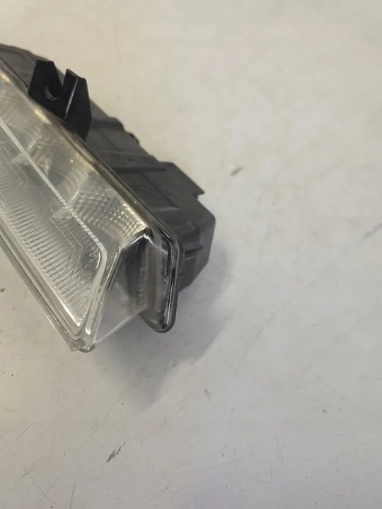 OEM 266000411R Oikea DRL Renault Clio IV Capturille image 3