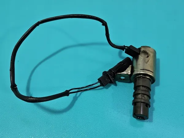Nockenwellensensor OEM 5401012C für Jaguar XE 2.0D image 2