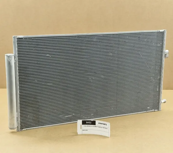 OEM 8846010310 AC Kondensor för Toyota C-HR, Corolla image 3