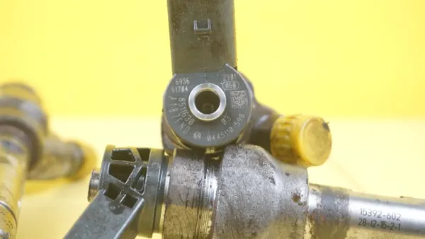 Einspritzdüse OEM B37C15A für Mini Cooper 1.5D image 3
