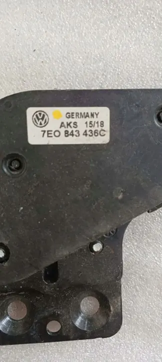 Guia de porta deslizante VW T5 T6 OEM 7E0843436C image 3