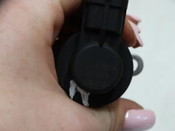 Válvula de Pressão de Combustível Opel Vivaro Nissan Qashqai 0928400679 image 7