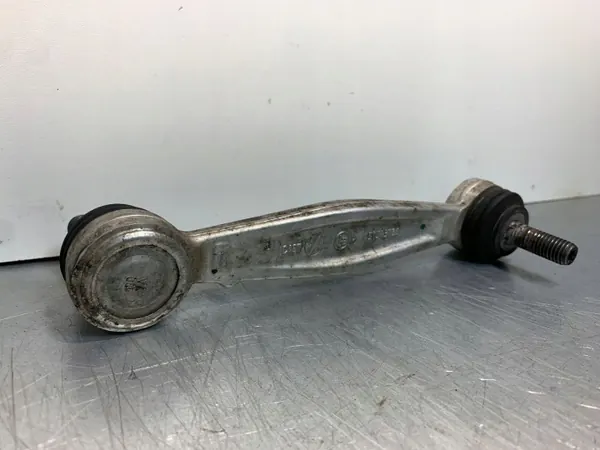 Alfa Romeo Stelvio Etutasonvakainlinkki OEM 50543786 image 4