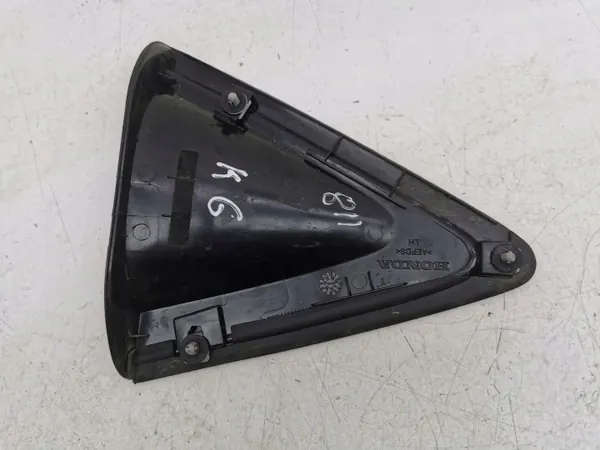 Honda HR-V 2016 Seitenscheibenleiste OEM AMD132153 image 8