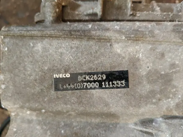 Bomba AdBlue Iveco OEM 00842468920 - Usado image 5