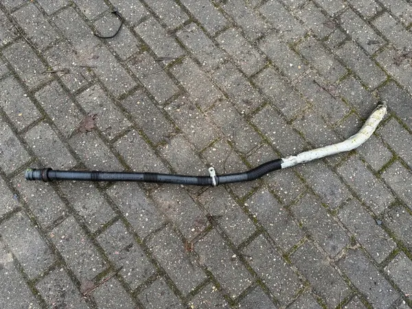 Tubo de enchimento de óleo do motor Iveco Stralis HI-WAY S-WAY image 2