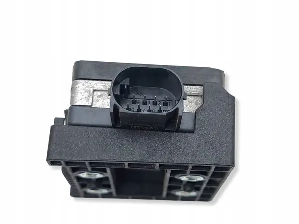 Land Rover R8E29G934AB Tempomat-Radar aktiv image 4