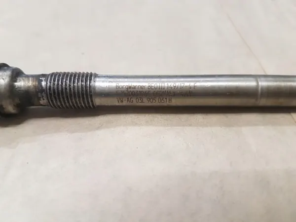 Bougie de préchauffage OEM 03L905061H Audi VW Skoda image 3