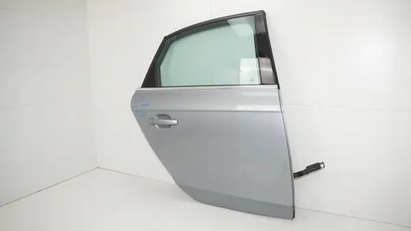 Audi A4 B8 07-11 Höger bakdörr OEM 360197719 image 3