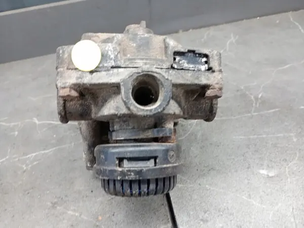 Suhteellinen venttiili OEM 4802020040 Mercedes Axorille image 6