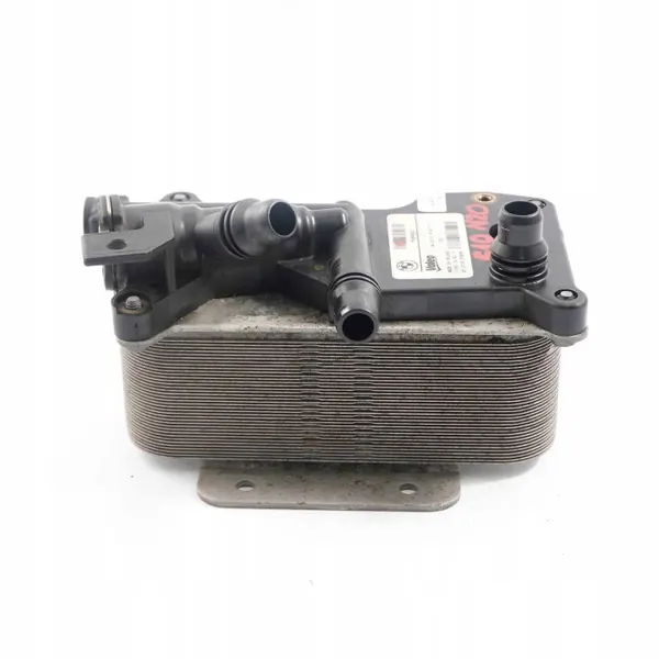 BMW Lämmönvaihdin OEM 17217638582 N20 Moottori image 2