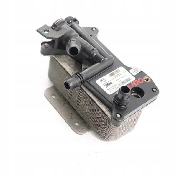 BMW Lämmönvaihdin OEM 17217638582 N20 Moottori image 5