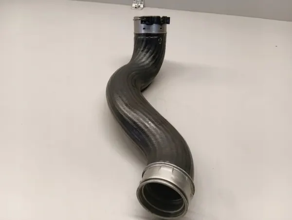 Intercoolerrör OEM 2045200682 för Mercedes E-klass image 3