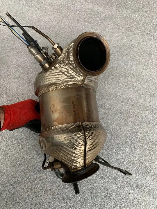 Volkswagen DPF Katalysator 2.0 TDI image 3