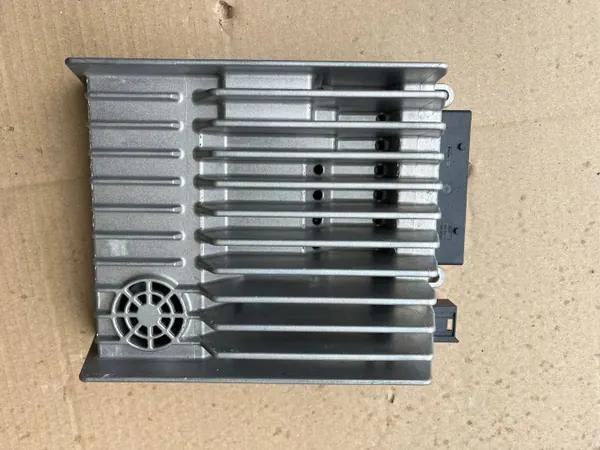 Mercedes-Benz Front-Verstärker OEM A204870094 image 2