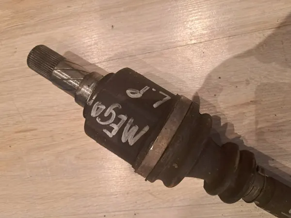 Renault MEGANE II CC Vänster Framhjulaxel 2.0 8200285909 image 3