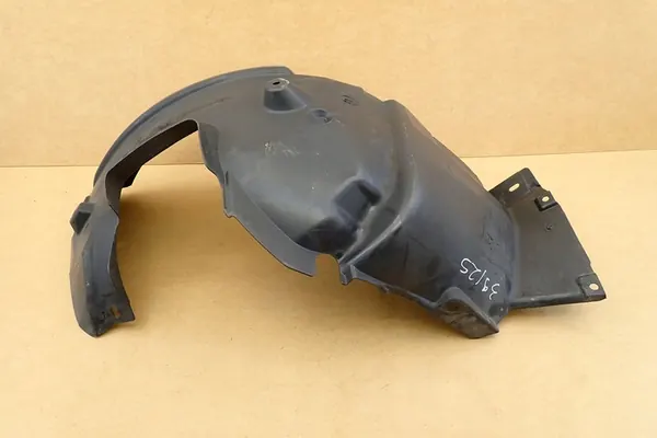 BMW 1 E87 04- Right Front Wheel Arch 51717059371 OE image 10