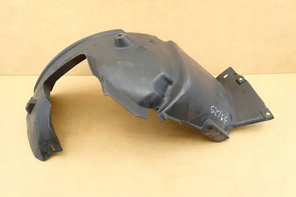 BMW 1 E87 04- Right Front Wheel Arch 51717059371 OE image 3