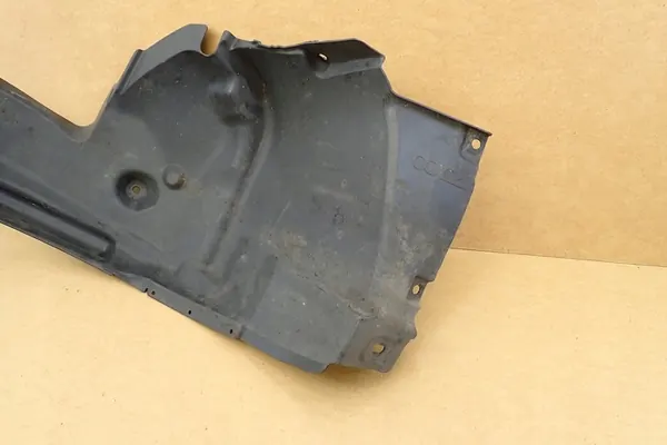 BMW 1 E87 04- Right Front Wheel Arch 51717059371 OE image 8