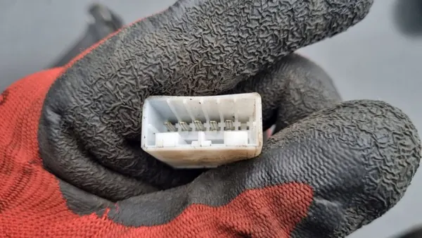 Iveco Daily Vaihdekeppi 504097721 image 4