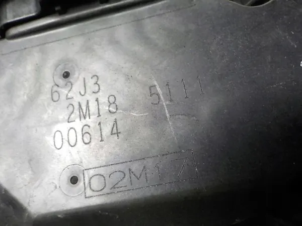 Suzuki Swift III Kaasutin OEM 62J35111 image 3