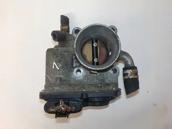 Suzuki Swift III Kaasutin OEM 62J35111 image 4